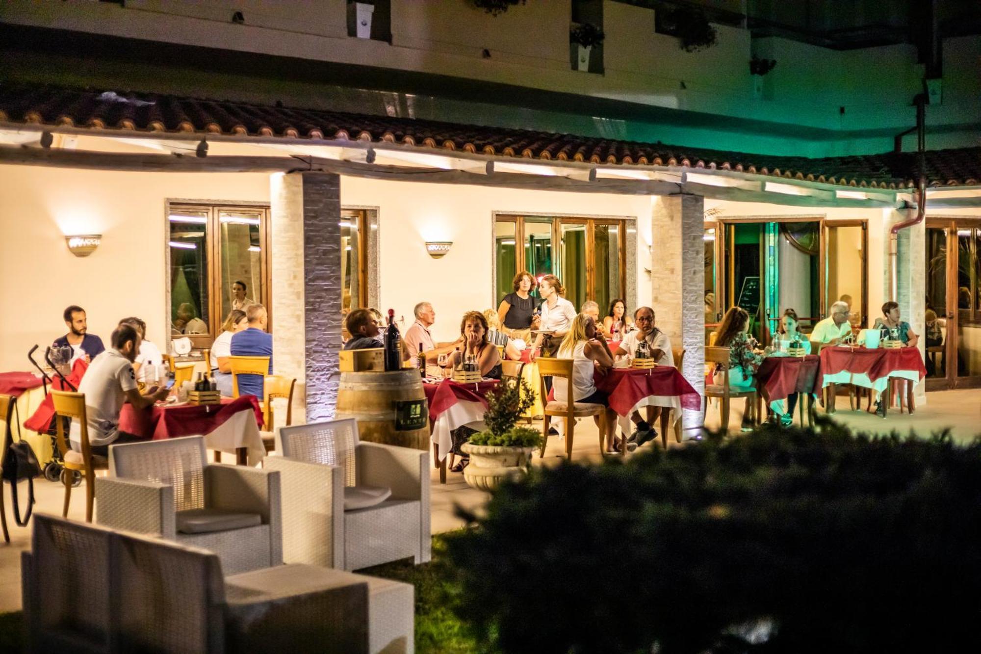 Hotel Calabrisella Calabria エクステリア 写真